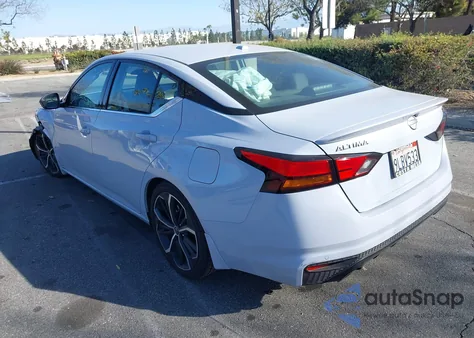 2024 Nissan Altima Sr Fwd z USA, uszkodzony, nr VIN 1N4BL4CV6RN321352